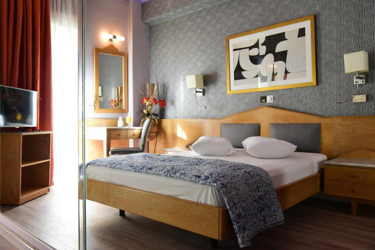 Eva Hotel พีเรียส ภายนอก รูปภาพ